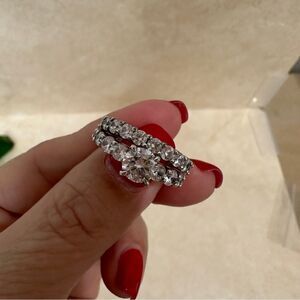 JEULIA Sterling Silver Cubic Zirconia Wedding Duo‎ Engagement and Band Size 6.5